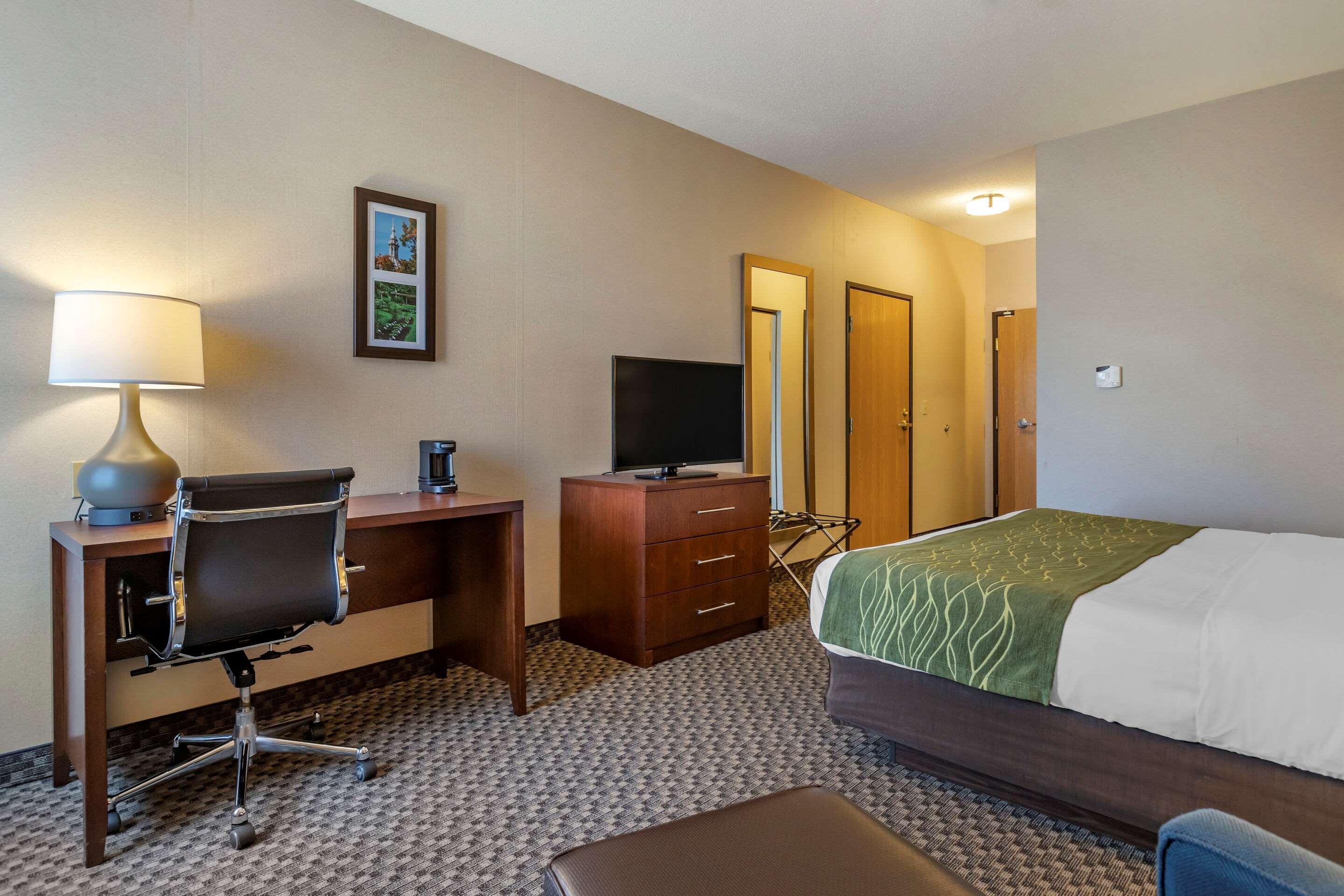 Comfort Inn Charlotte Exterior photo