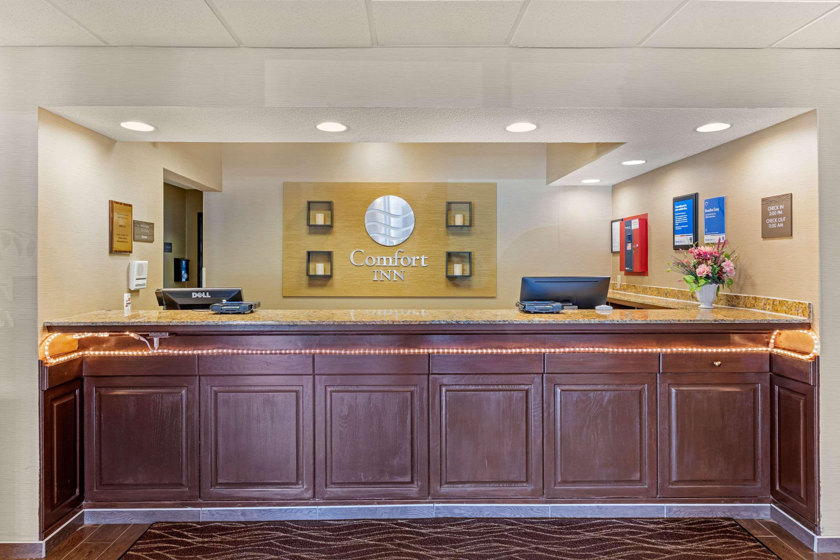 Comfort Inn Charlotte Exterior photo